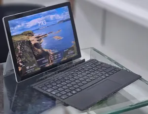 New Laptop Microsoft Surface Pro 4 8GB Intel Core i5 SSD 256GB
