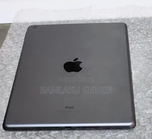 New Apple iPad 10.2 (2019) 128 GB