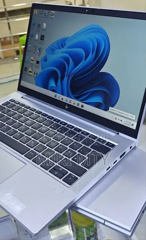 New Laptop HP EliteBook 840 16GB Intel Core i5 SSD 512GB