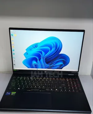New Laptop Acer Predator Helios Neo 16 16GB Intel Core i9 SSD 1T