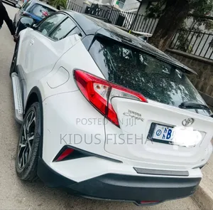 Toyota C-HR 2021 White