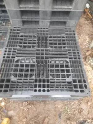 Buluk Price Sell Plastic Pallet