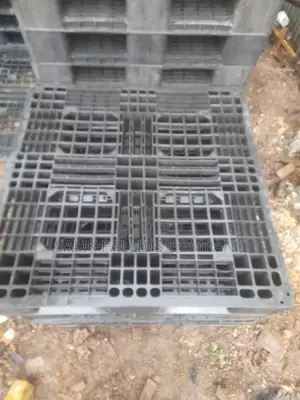 Buluk Price Sell Plastic Pallet