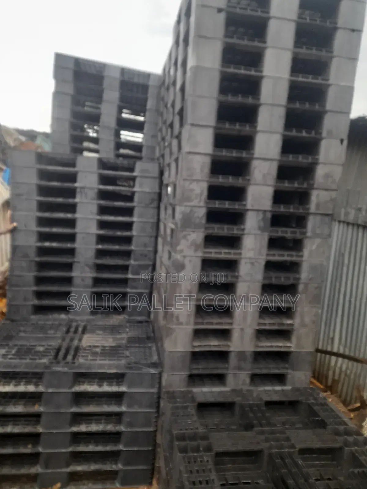 Buluk Price Sell Plastic Pallet