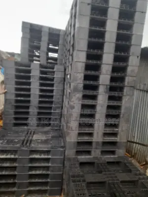 Buluk Price Sell Plastic Pallet