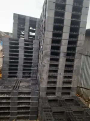 Buluk Price Sell Plastic Pallet