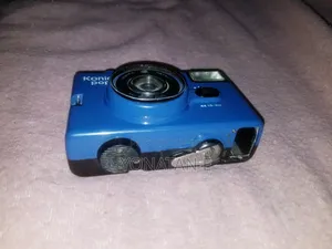 Konica Pop Blue