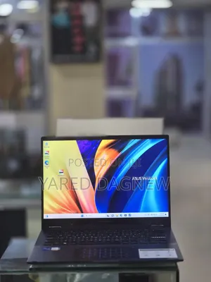 New Laptop Asus 16GB Intel Core i7 SSD 512GB