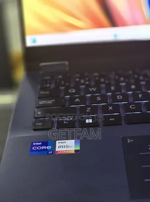 New Laptop Asus VivoBook 15 X505BA 16GB Intel Core i7 SSD 512GB