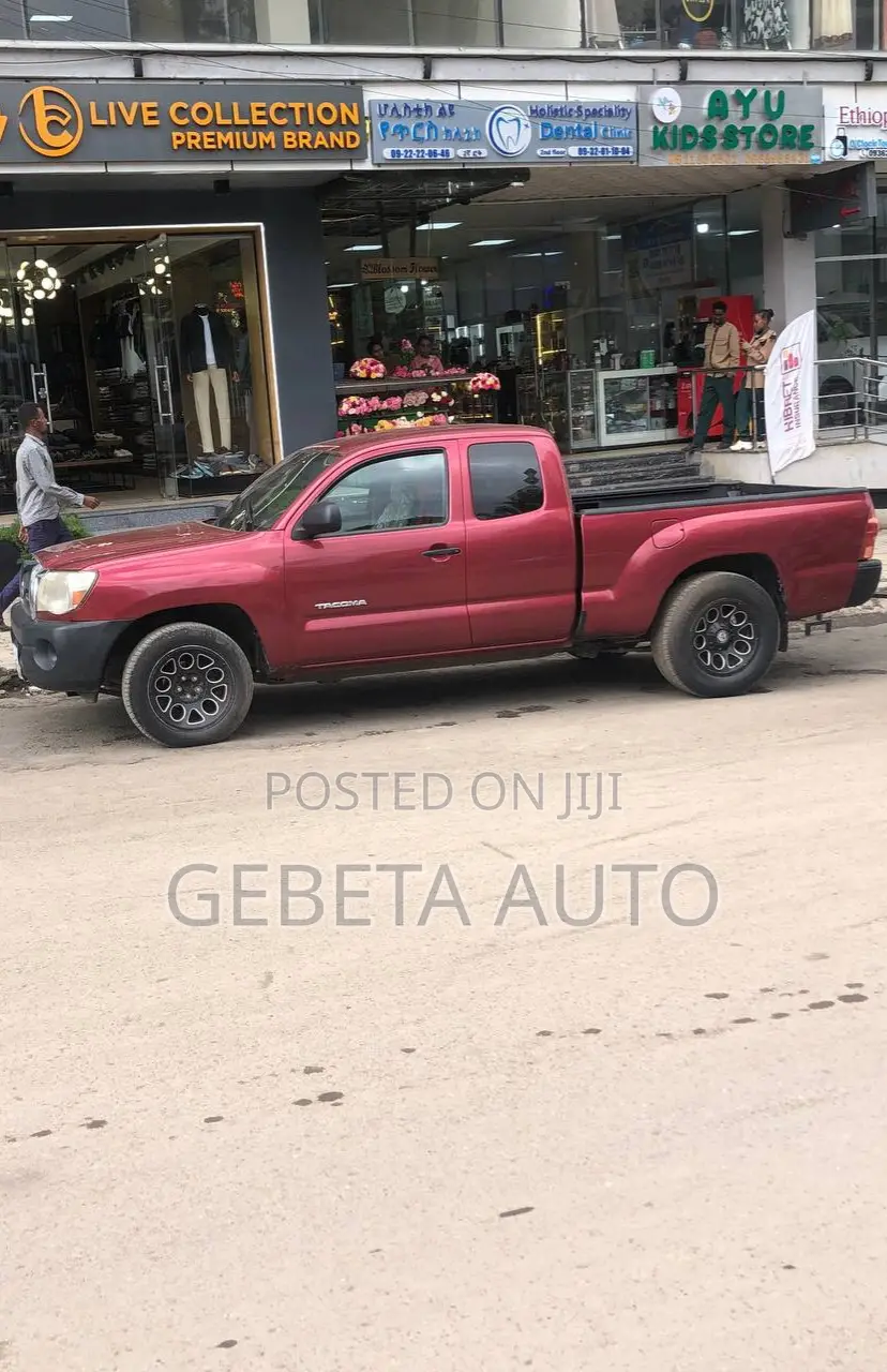 Toyota Tacoma 2008 Red