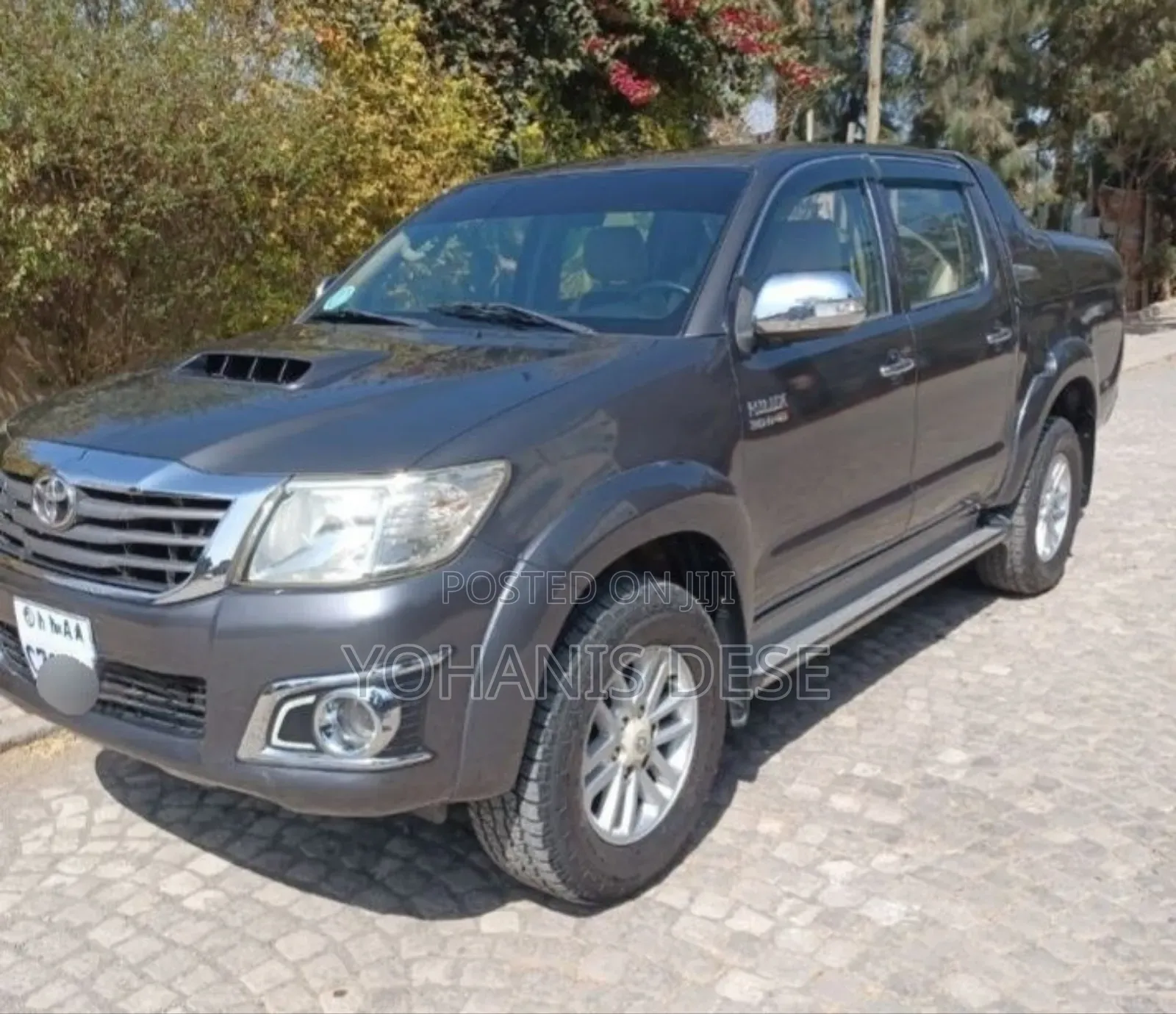 Toyota Hilux 2014 Black