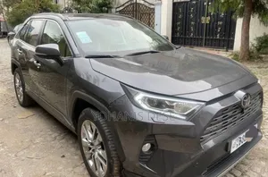 Toyota RAV4 2020 Pearl