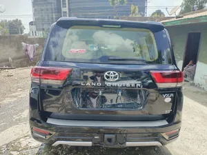New Toyota Land Cruiser 2023 Pearl