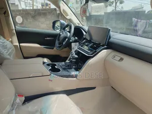 New Toyota Land Cruiser 2023 Pearl