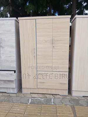 ላምኔት ቁም ሳጥን በ16500ብር ቢቻ