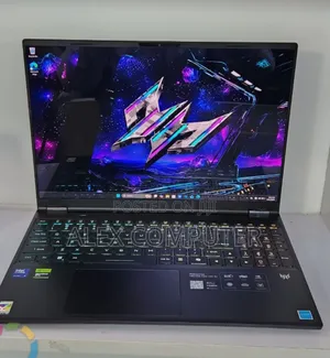 New Laptop Acer 32GB Intel Core Ultra 9 SSD 1T