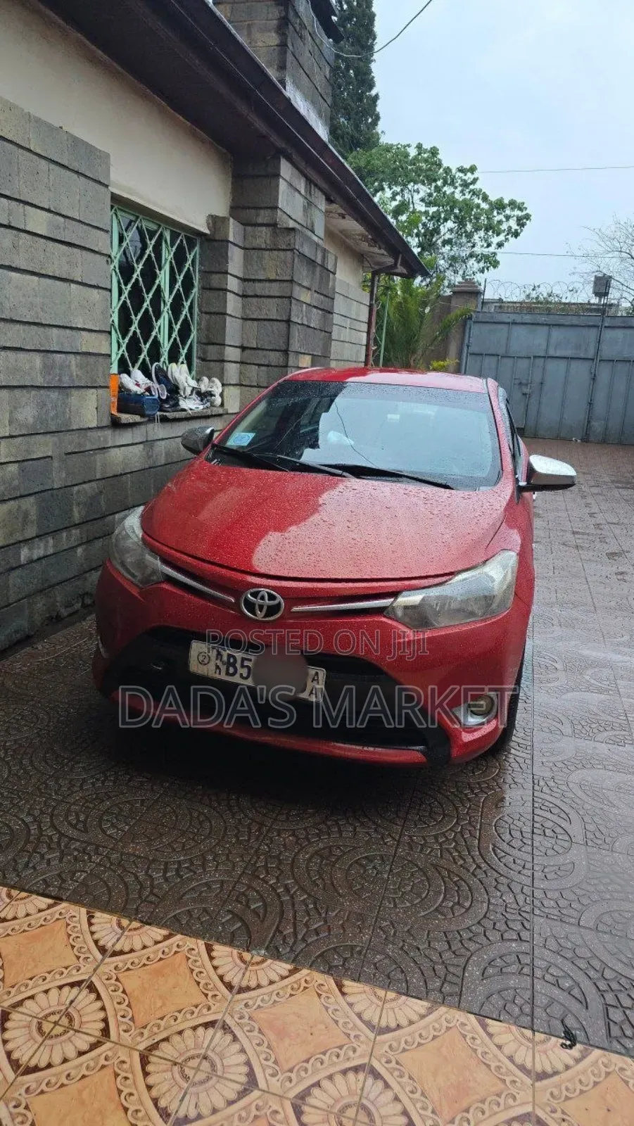 Toyota Yaris 2014 Red