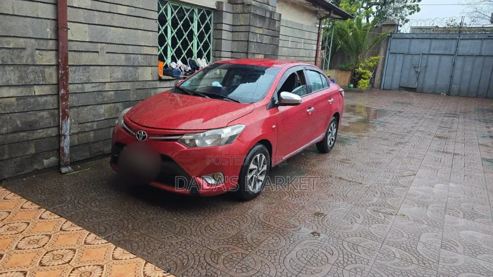 Toyota Yaris 2014 Red