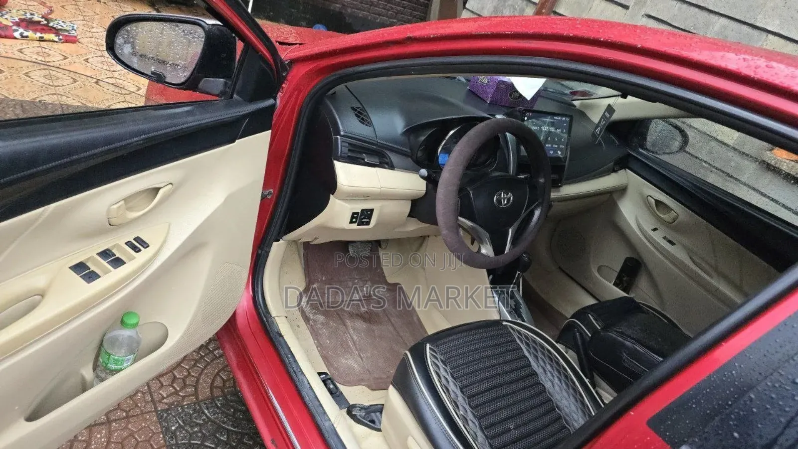 Toyota Yaris 2014 Red