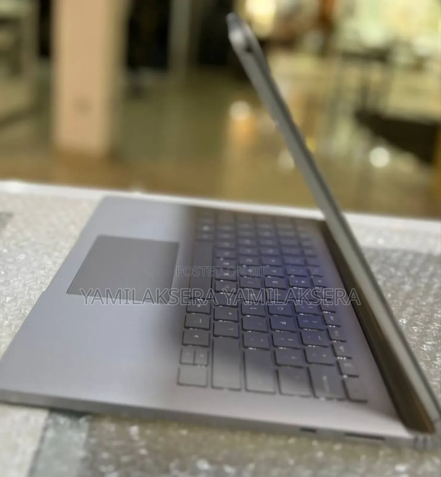 New Laptop Microsoft Surface Book 3 16GB Intel Core i7 SSD 256GB