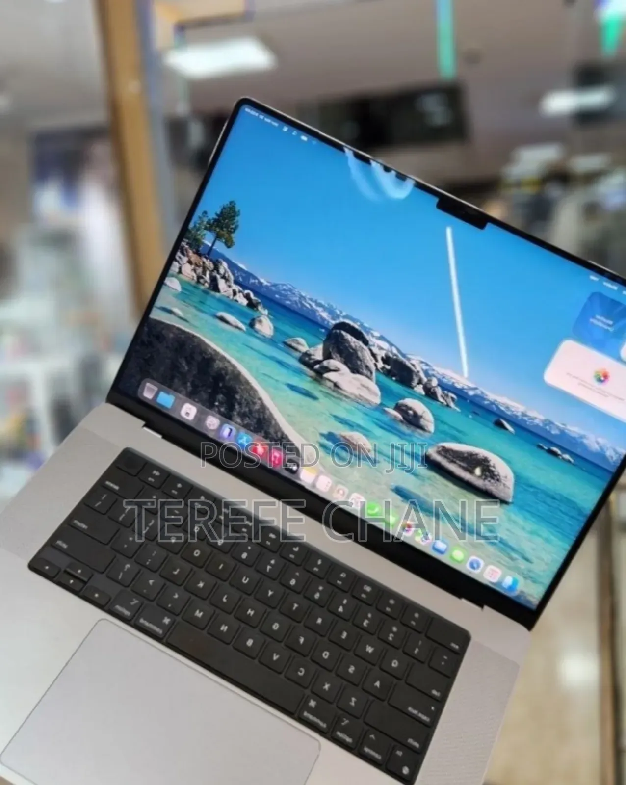 New Laptop Apple MacBook Pro M1 16GB Apple M1 Pro SSD 512GB