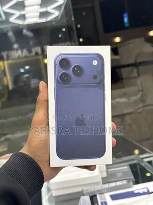 New Apple iPhone 17 Pro 256 GB Blue