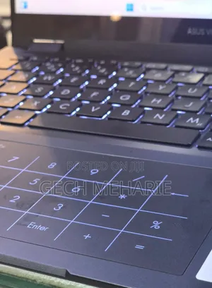 New Laptop Asus VivoBook 15 X505BA 16GB Intel Core i7 SSD 512GB