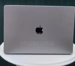New Laptop Apple MacBook Pro M1 16GB Apple M1 Pro SSD 512GB