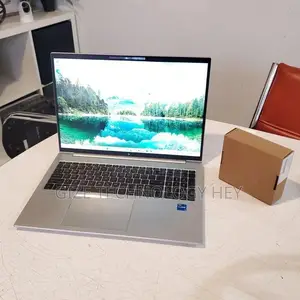 New Laptop HP EliteBook 860 G10 16GB Intel Core i5 SSD 512GB