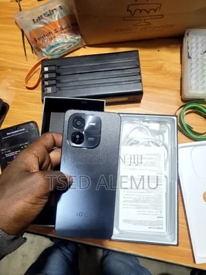 New Vivo iQOO Z9x 256 GB Black