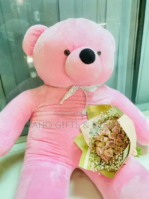 3xl Toy With Bouquet