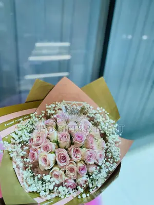 3xl Toy With Bouquet