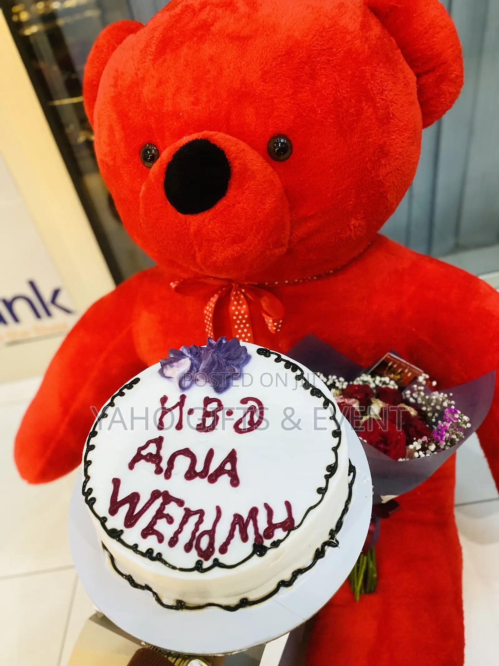 3xl Teddy Bear Torta and Flower Gift