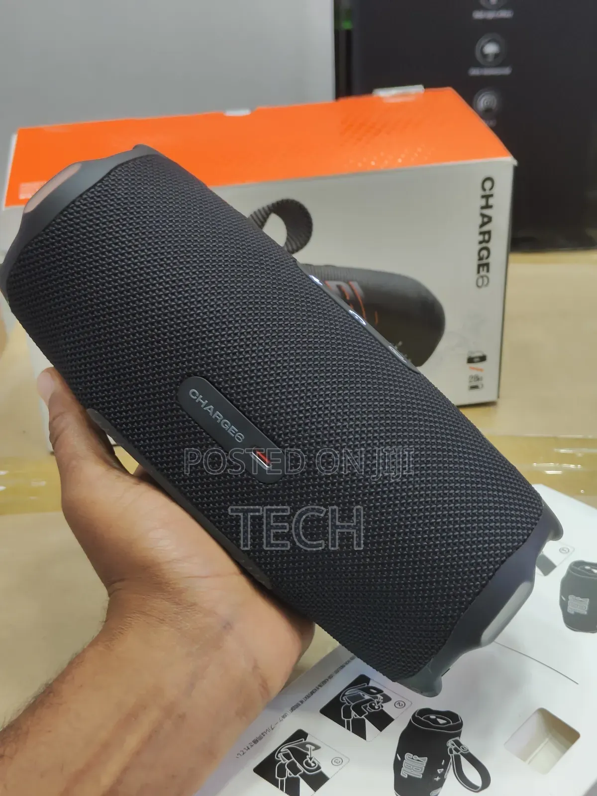 JBL Charge 6