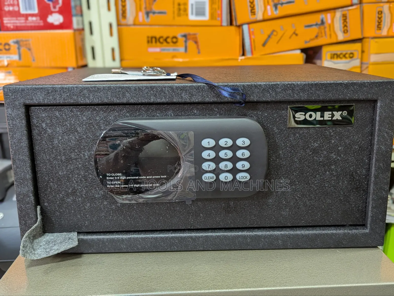 Solex Electrical Digital Safe Box Laptop Size High Quality ካዝና