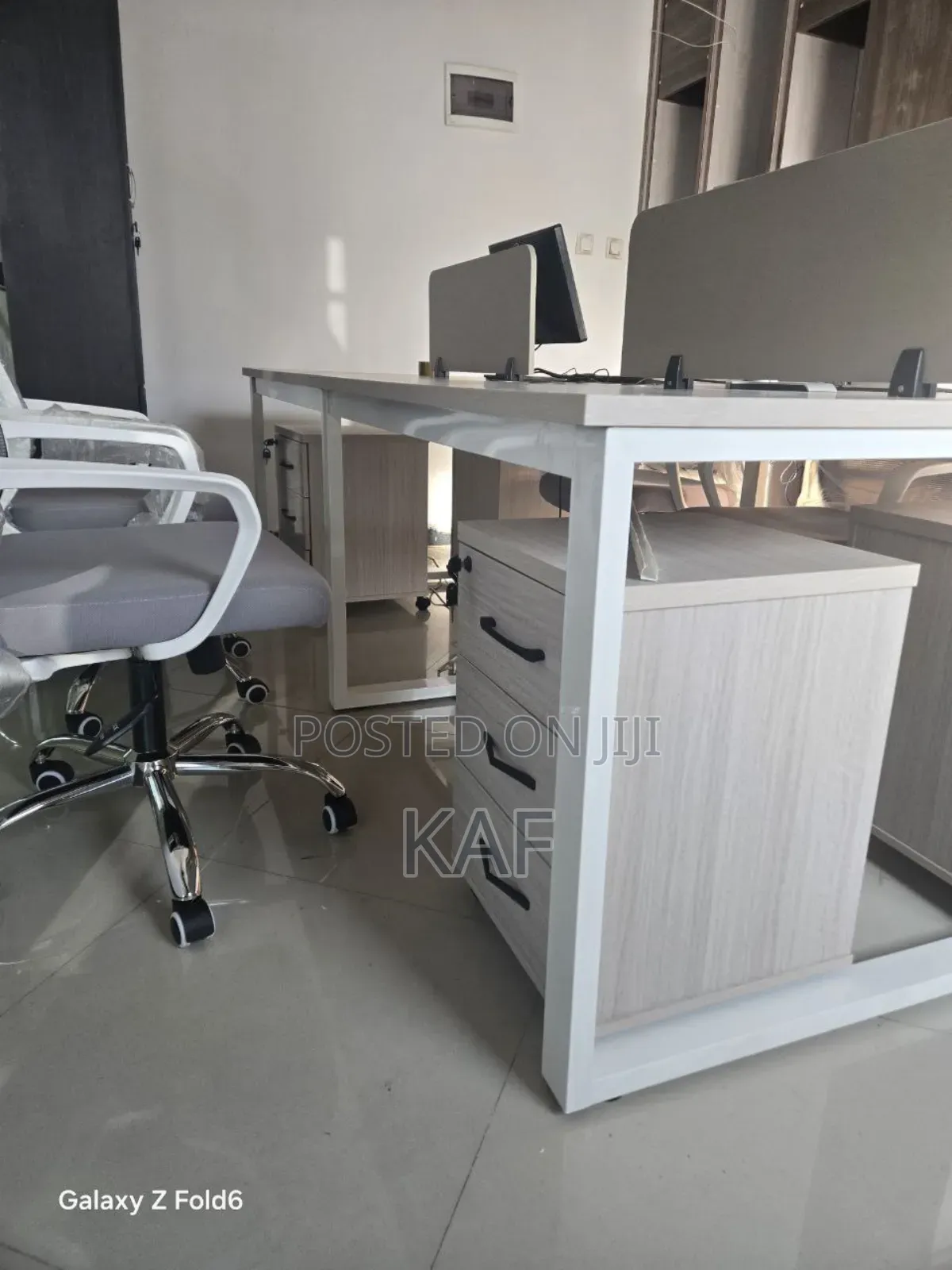 Workstation 4person Metal Leg
