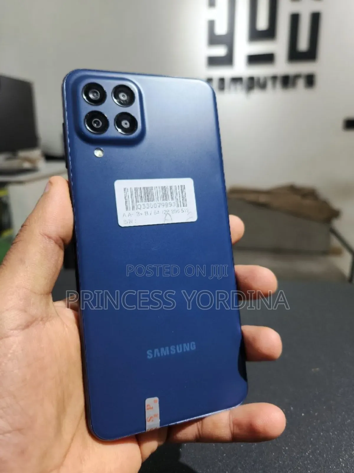 New Samsung Galaxy M33 5G 128 GB Blue