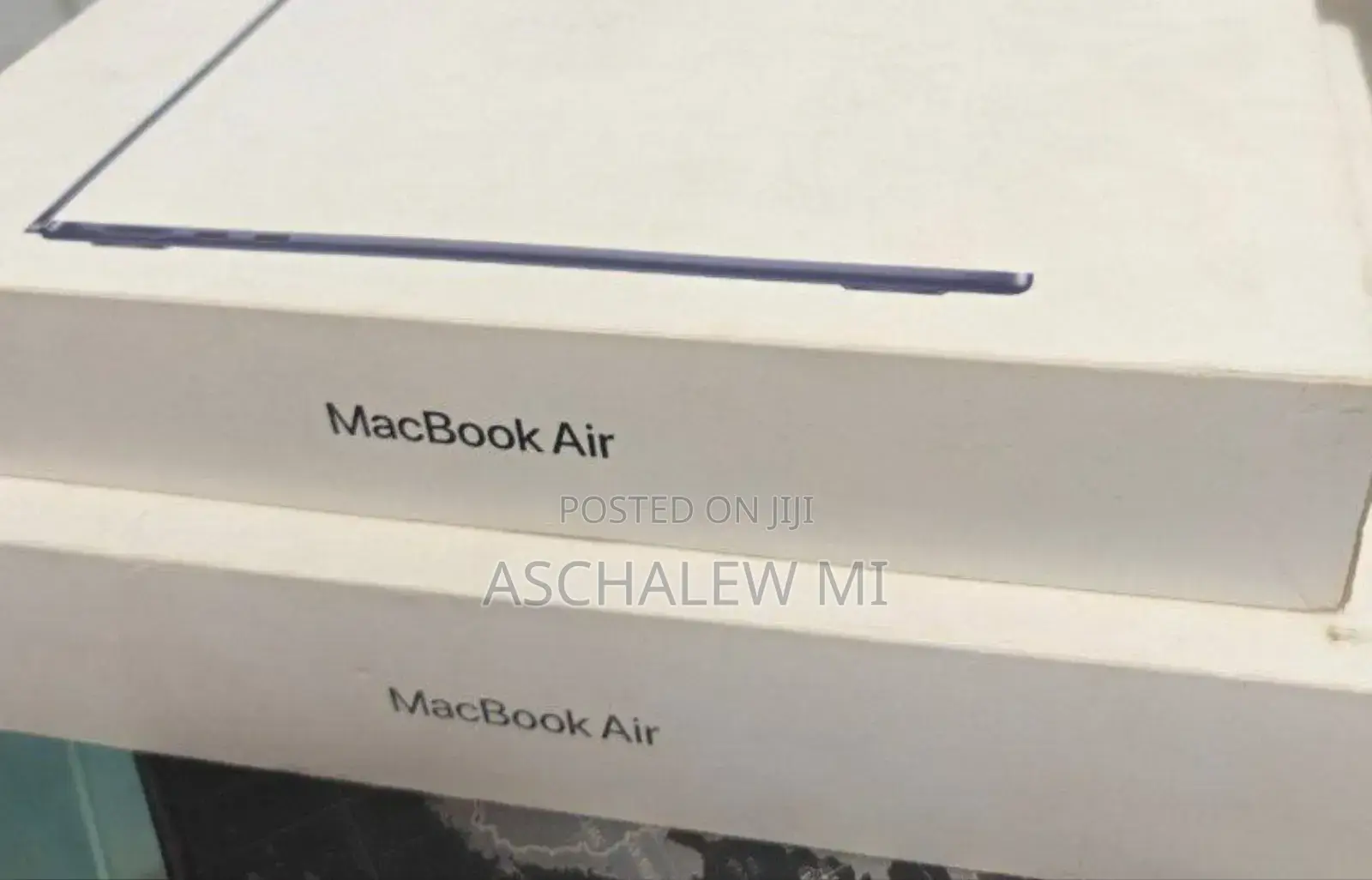 New Laptop Apple MacBook Air 2025 M4 13-inch 16GB Apple M4 SSD 256GB