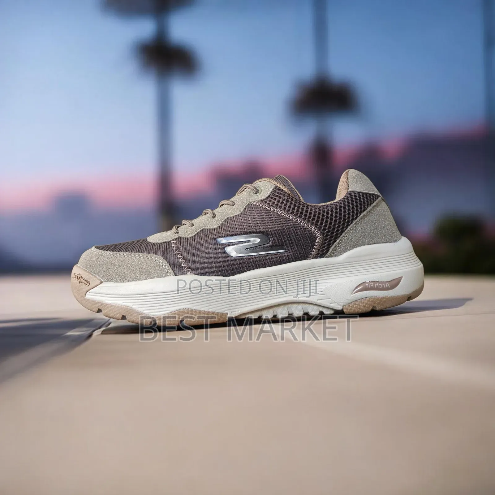 Skechers Goodyear