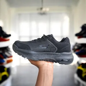 Skechers Goodyear