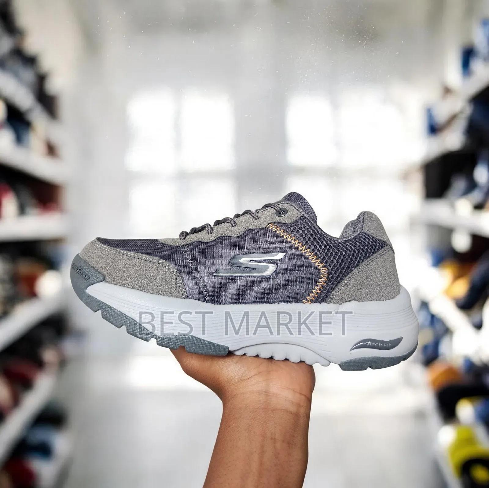Skechers Goodyear