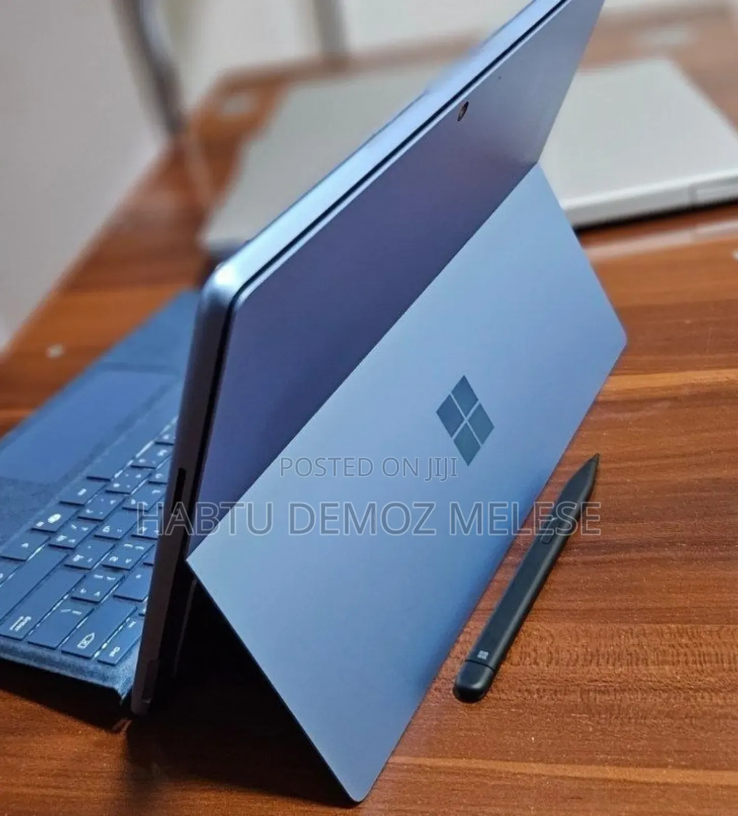 New Laptop Microsoft Surface Pro 16GB Intel Core i7 SSD 512GB