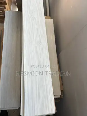 SPC Flooring Tiles
