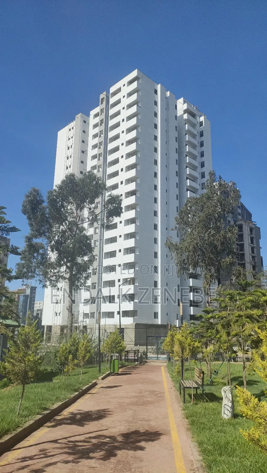 Furnished 3bdrm Apartment in Handmade Real Estate, Yeka for sale