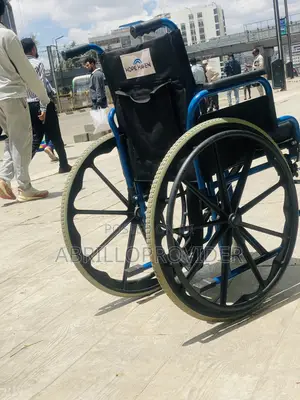 Wheelchairtype23. High Quality Folding Lightweight