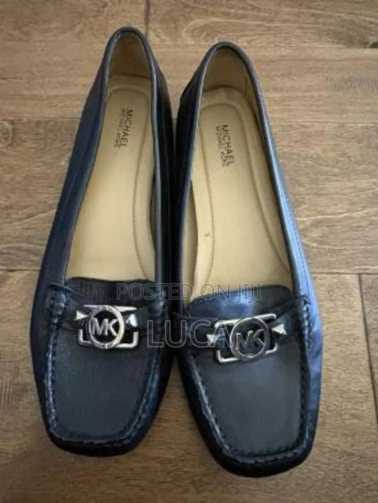 Micheal Kors Shoe