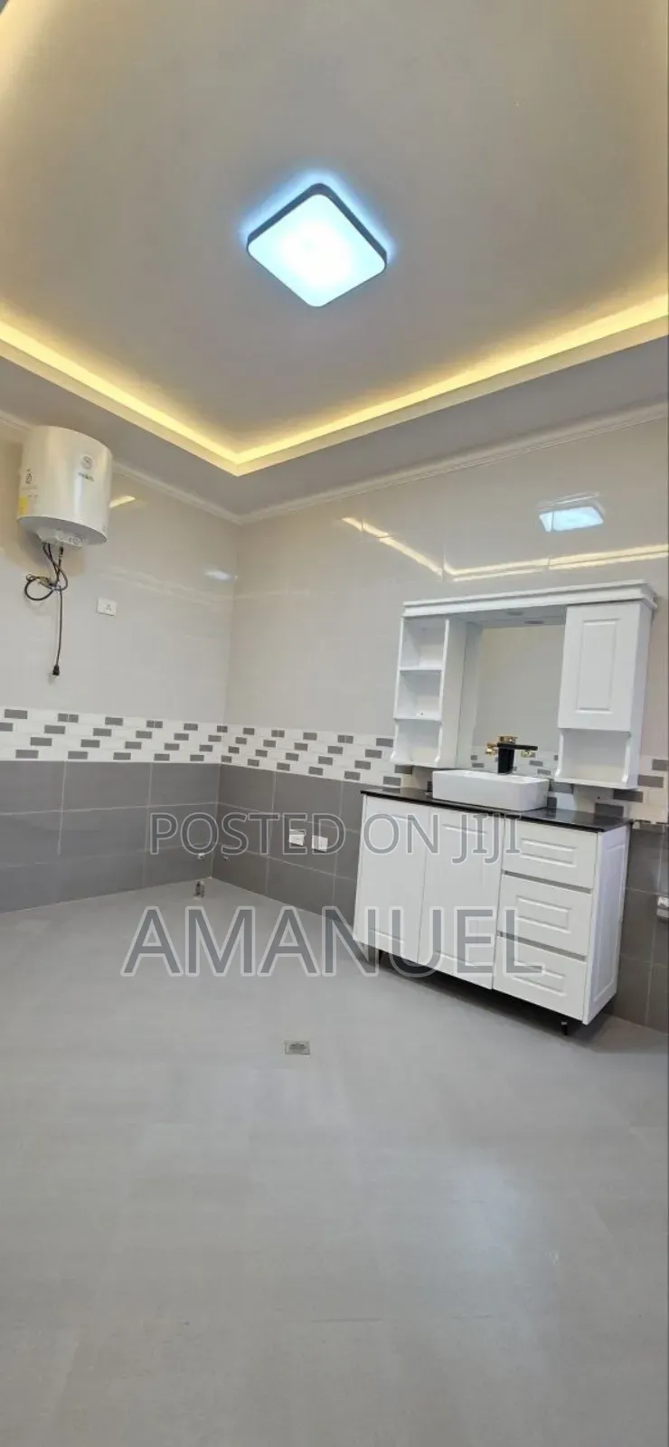 Furnished 8bdrm House in አያት ኮፓውንድ, Yeka for sale