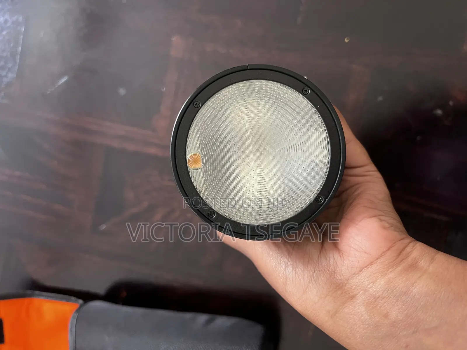 Godox V1 Speedlight