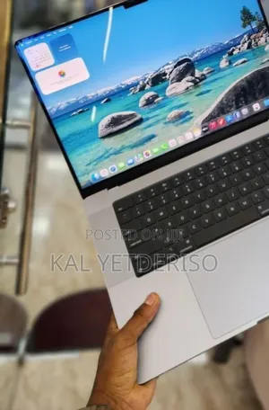 New Laptop Apple MacBook Air 2020 M1 16GB Intel Core i7 SSD 512GB