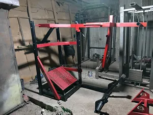 የጂም ቤት እቃዎች(Pendulum Squat)